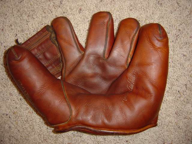 Richie Ashburn MacGregor Goldsmith G116 Front